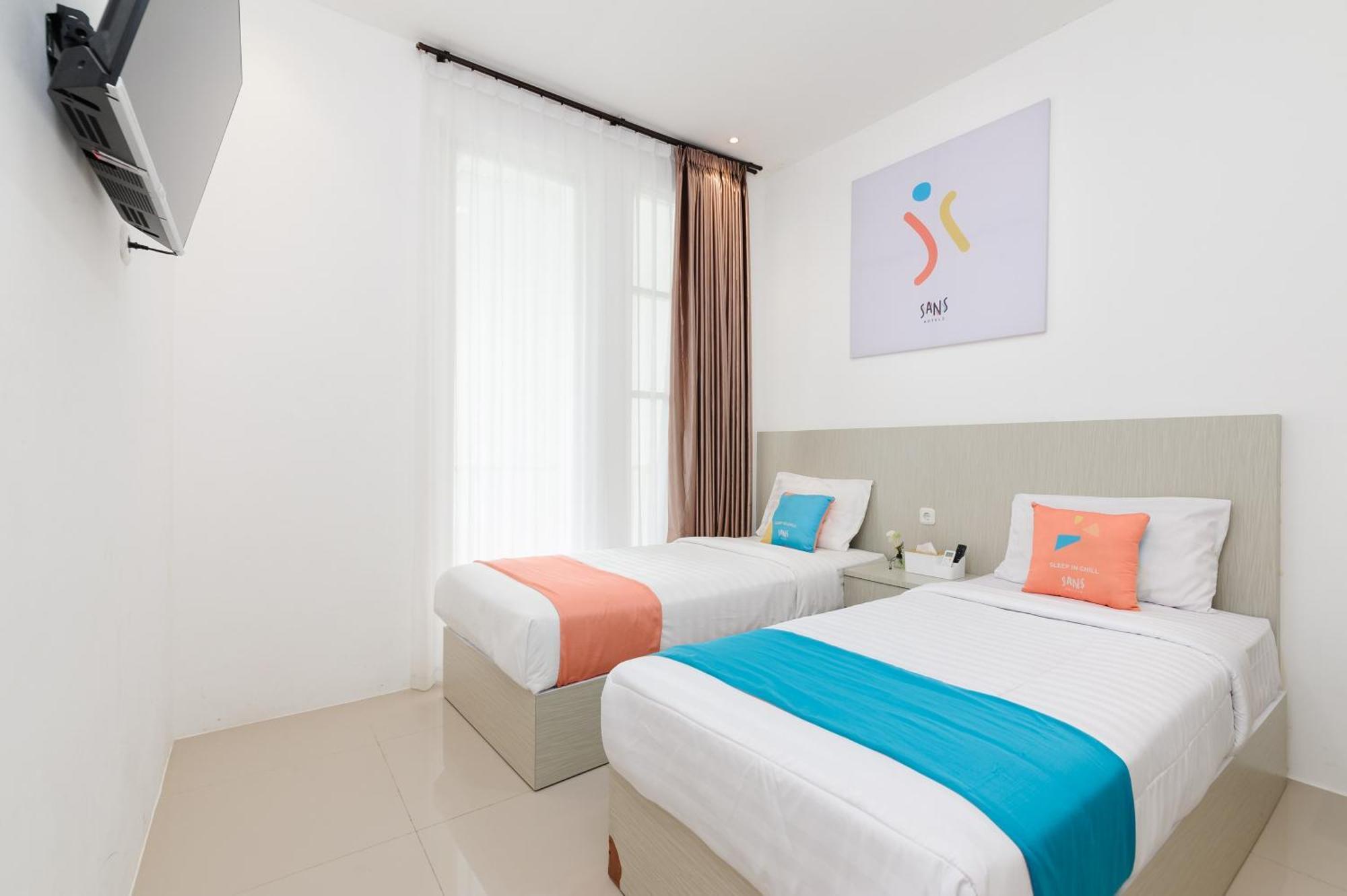 Ngadipuro Sans Hotel La Vida Malang מראה חיצוני תמונה